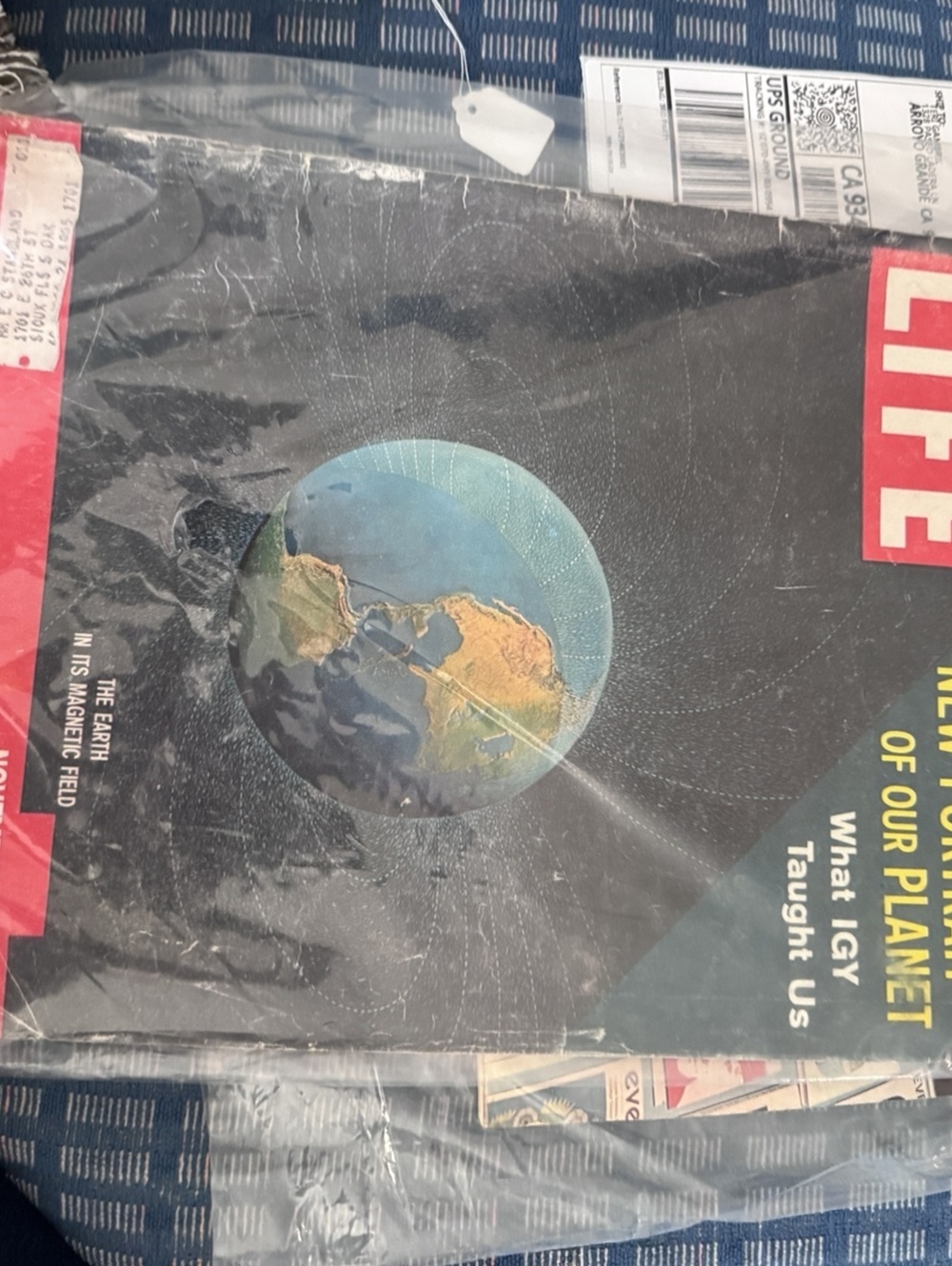 Vintage LIFE Magazine November 7 1960 New Portrait of Our Planet IGY